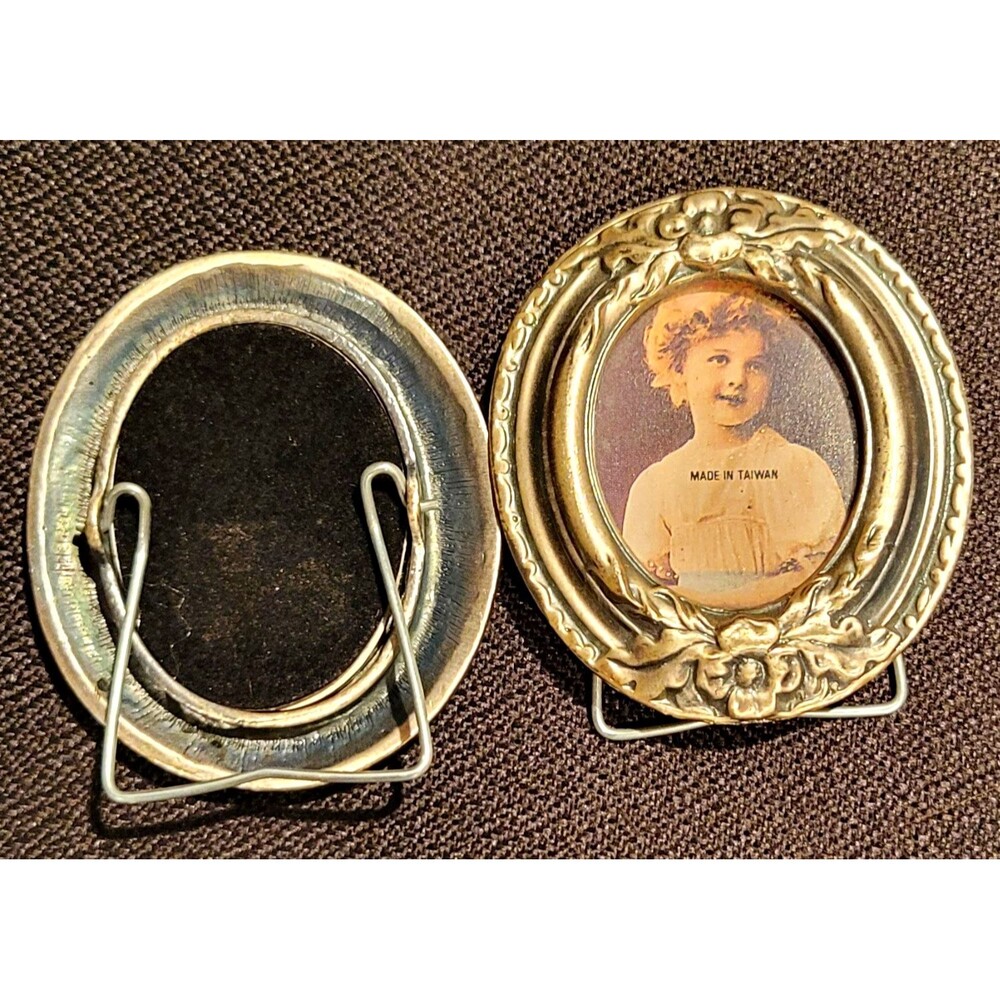 Set of 2 Ornate Folding Double Oval Metal Photo Frames, Silver Tone